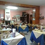 La Lucciola Ristorante *