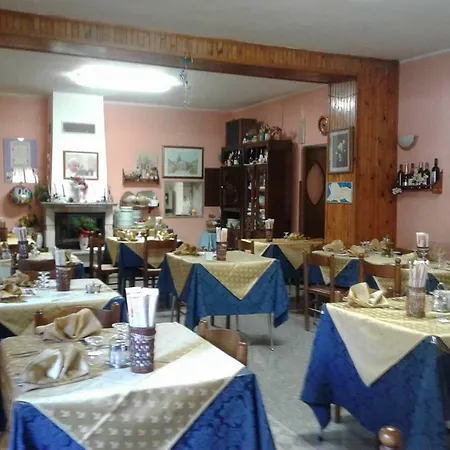 La Lucciola Ristorante *